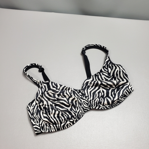 3/$15 Playtex black, white zebra print bra size 42DD - Picture 1 of 7